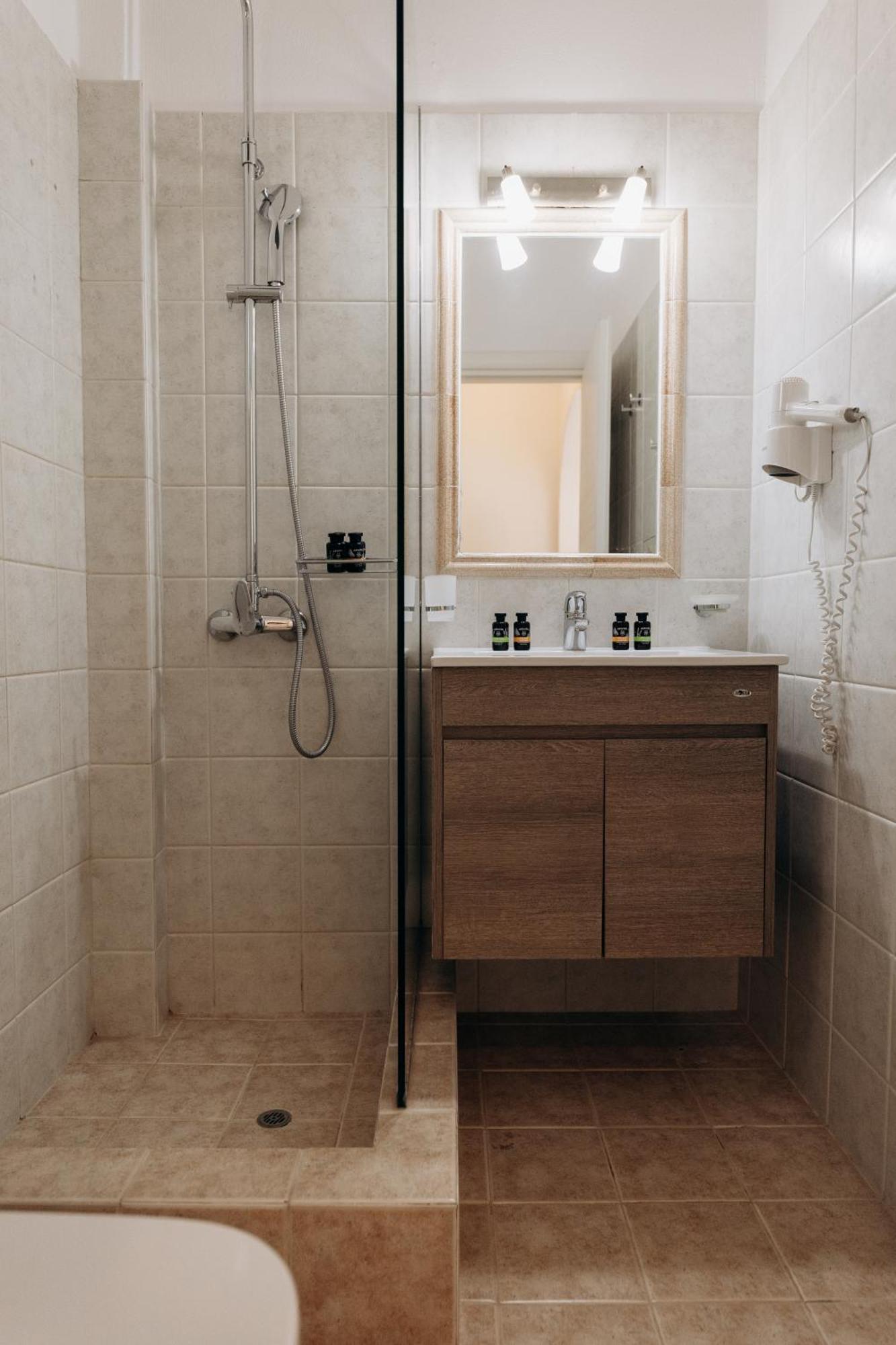 Standard Double Room,1631559098:JPEG